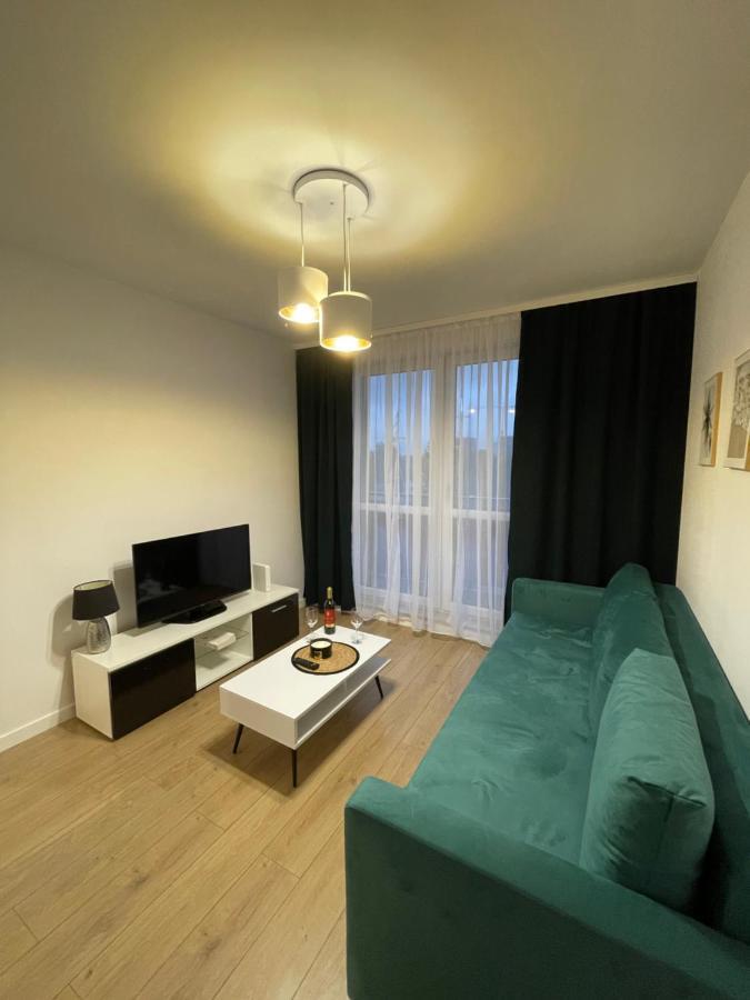 Апартаменты Katowice Apartament Spodek Modrzewiowa 24 Экстерьер фото