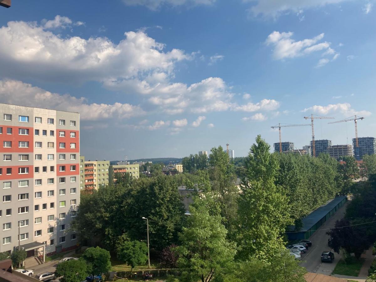 Апартаменты Katowice Apartament Spodek Modrzewiowa 24 Экстерьер фото